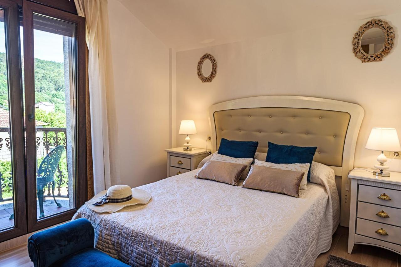 فيلا Casa Victoria Garden Con Jacuzzi Y Piscina كالداس دي ريس المظهر الخارجي الصورة