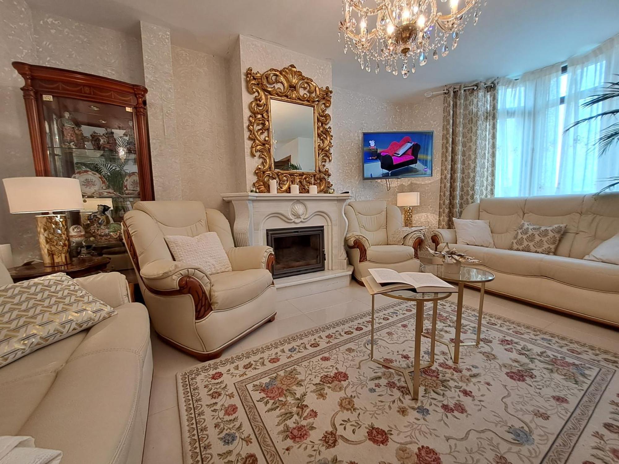 فيلا Casa Victoria Garden Con Jacuzzi Y Piscina كالداس دي ريس المظهر الخارجي الصورة